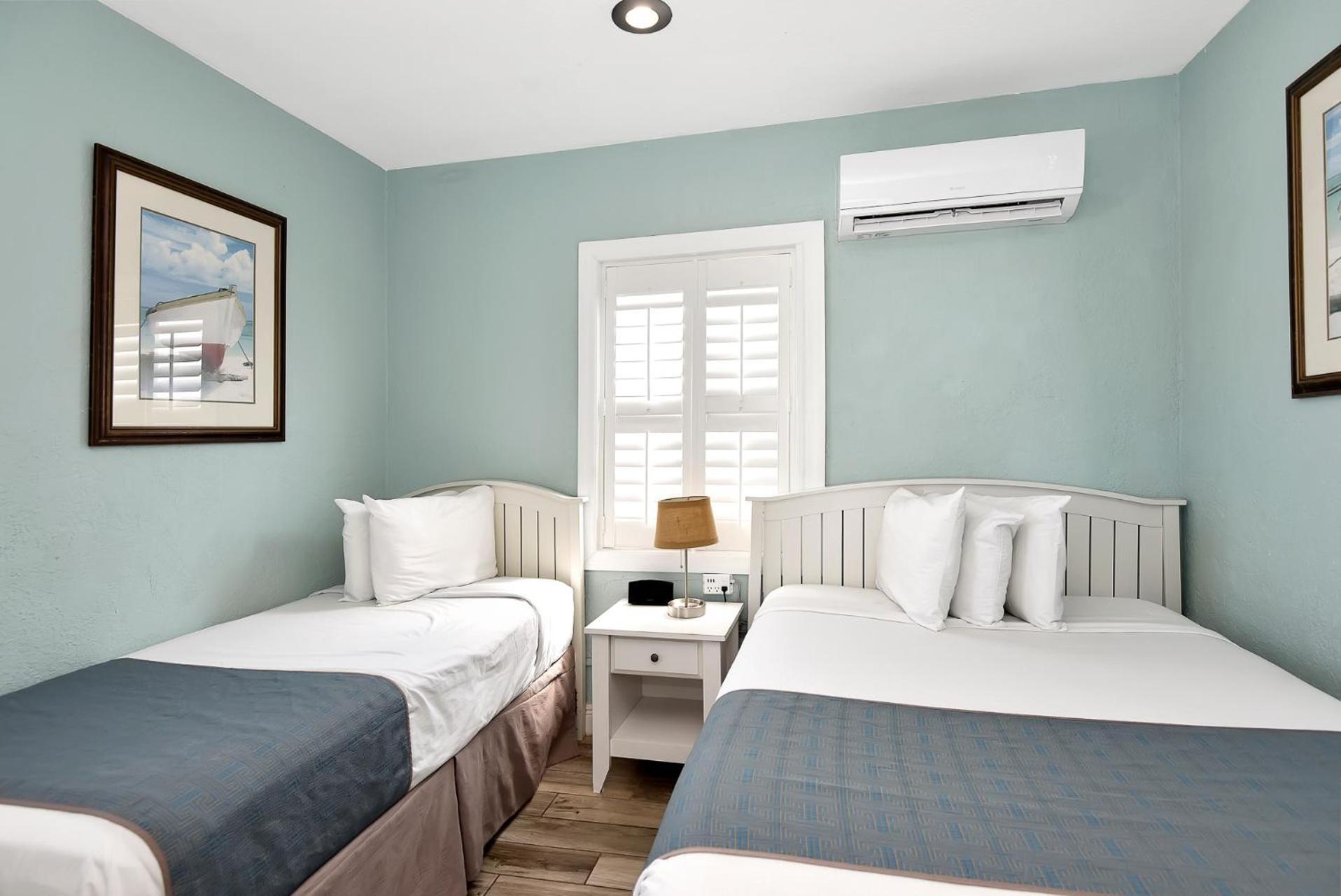 Shoreline Suites & Cabana Cottages - Beachfront Daytona Beach Buitenkant foto