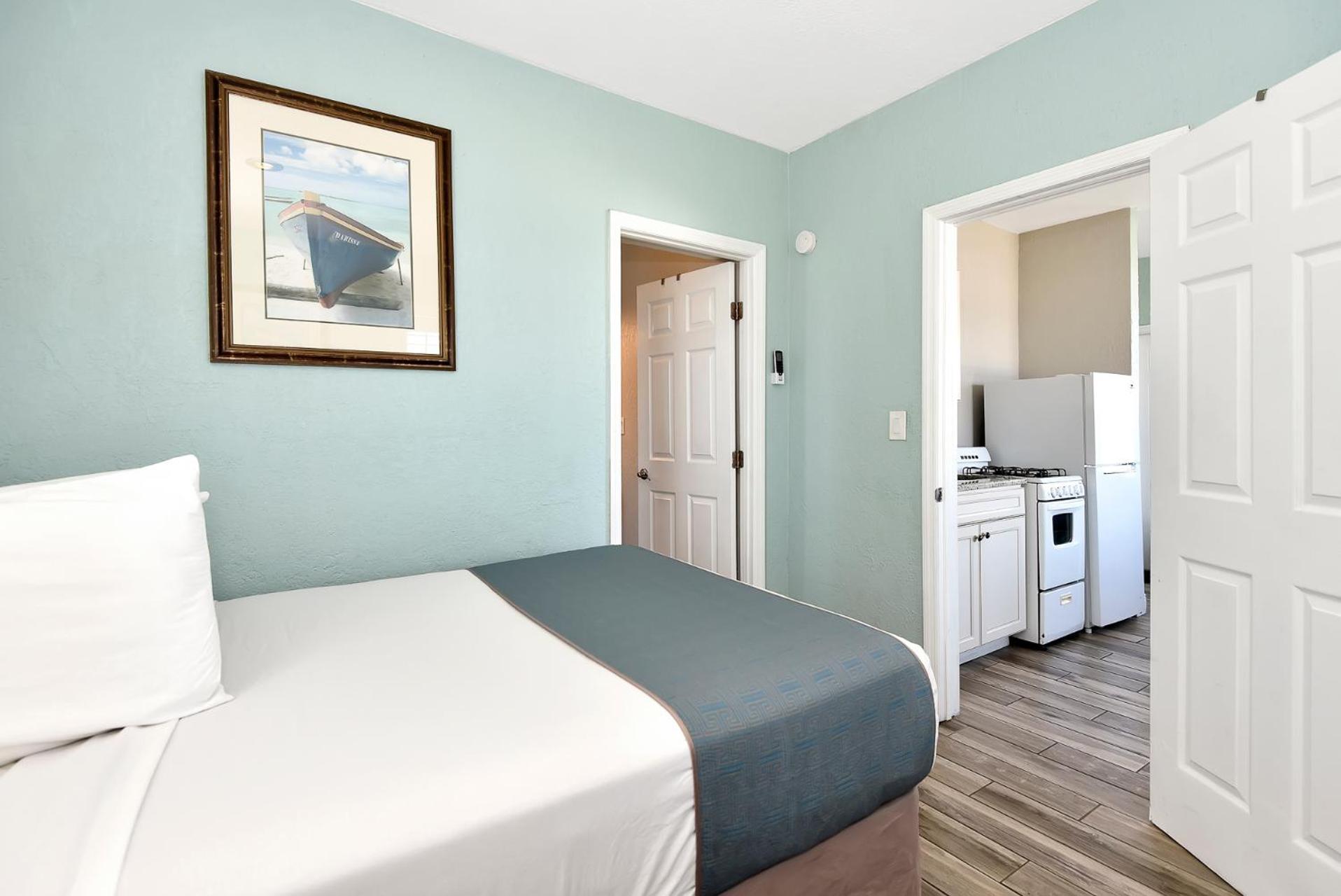 Shoreline Suites & Cabana Cottages - Beachfront Daytona Beach Buitenkant foto