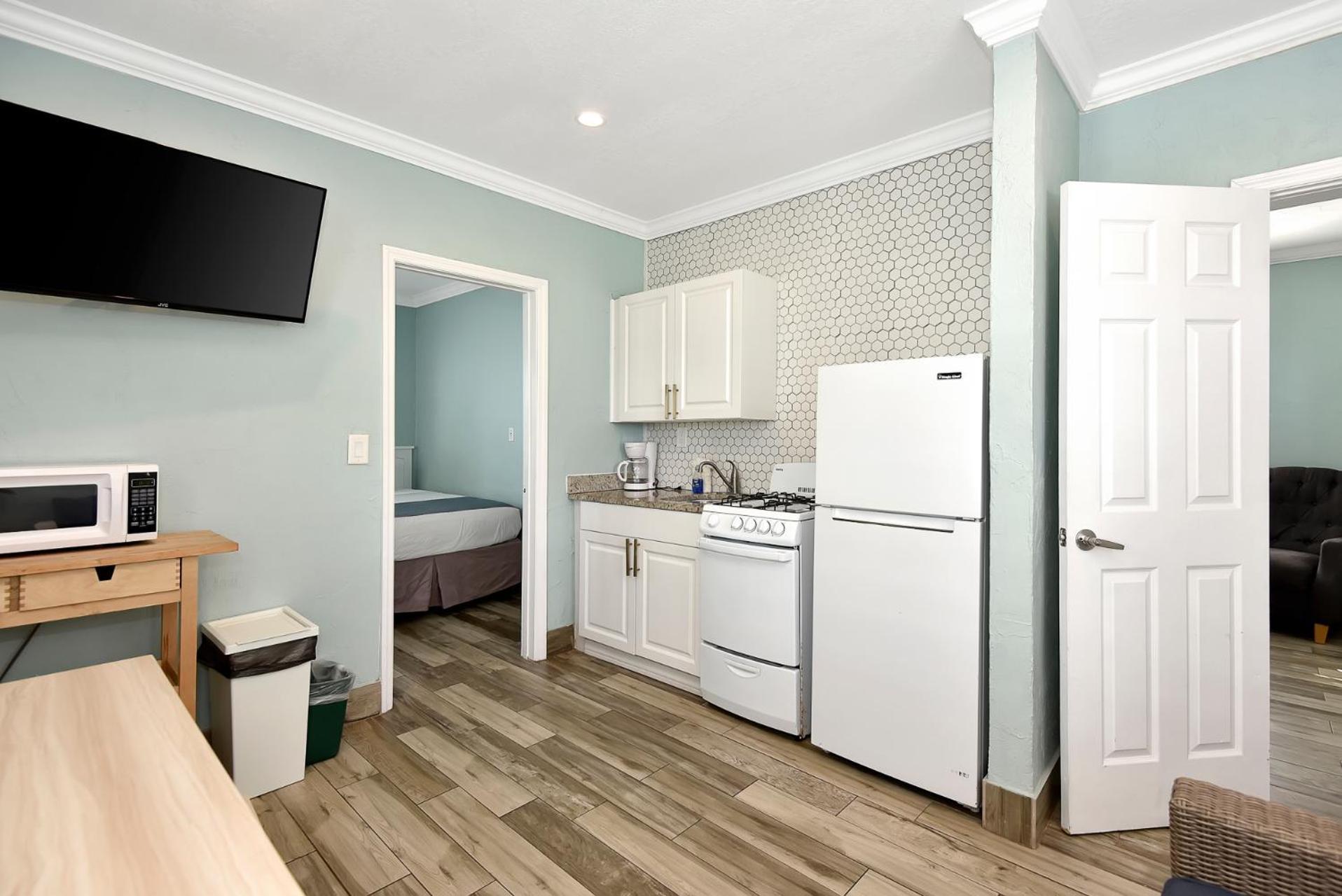 Shoreline Suites & Cabana Cottages - Beachfront Daytona Beach Buitenkant foto