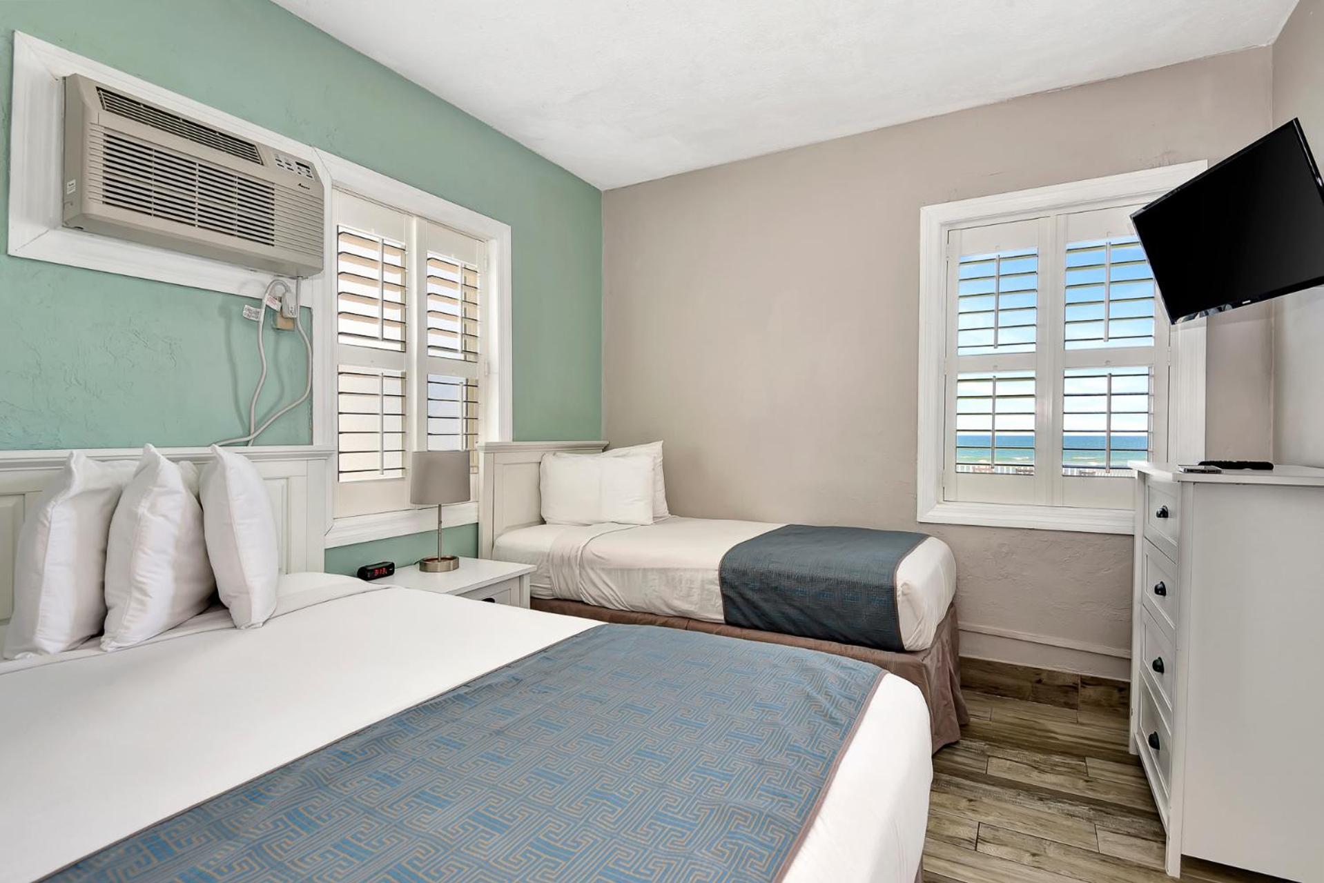 Shoreline Suites & Cabana Cottages - Beachfront Daytona Beach Buitenkant foto